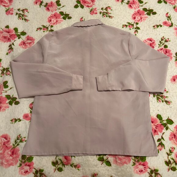 1990s satin light mauve floral embroidered collar scalloped edge button up blous - Picture 13 of 13